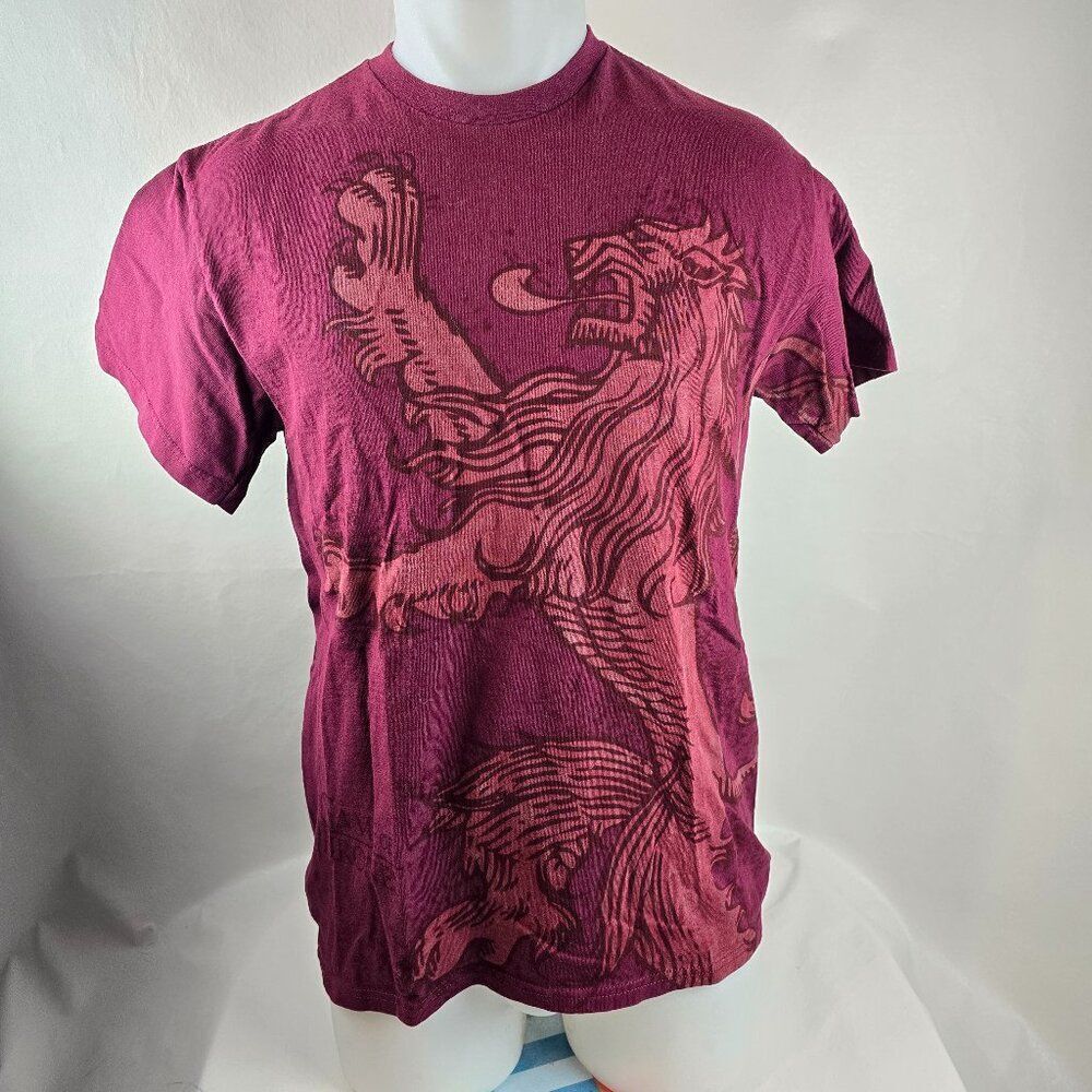 Game of Thrones T Shirt Mens Medium Red House Lannister Lion Graphic Tee HBO